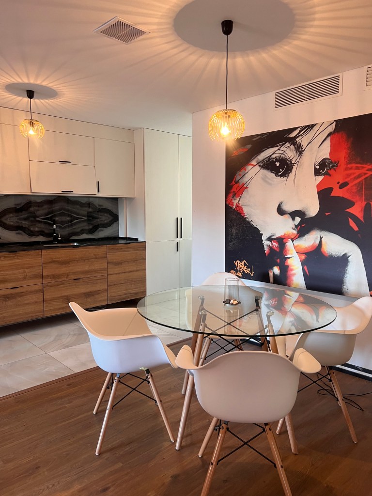 LOUVIT DESIGN, LOCREATIVO STUDIO, proyectos, diseño, valencia, reformas, interiorismo, 3D, readers, presupuestos, calidad, detalle, smart, Siri, Alexa, ok, google, antes, después, obra, ejemplos