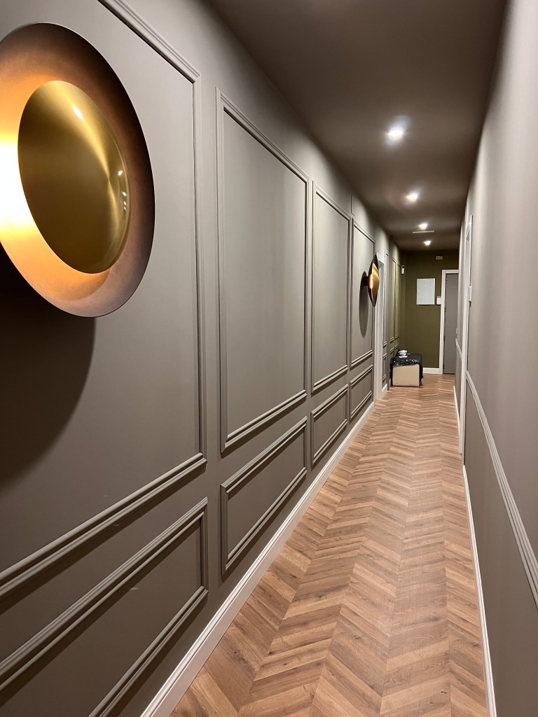 LOCREATIVO STUDIO, proyectos, diseño, valencia, reformas, interiorismo, 3D, renders, presupuestos, calidad, detalle, smart, Siri, Alexa, ok, google, antes, después, obra, ejemplos, molduras