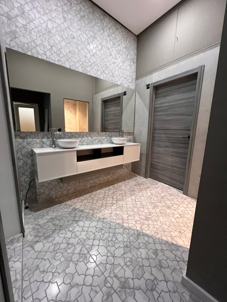 LOUVIT DESIGN, LOCREATIVO STUDIO, proyectos, diseño, valencia, reformas, interiorismo, 3D, readers, presupuestos, calidad, detalle, smart, Siri, Alexa, ok, google, antes, después, obra, ejemplos