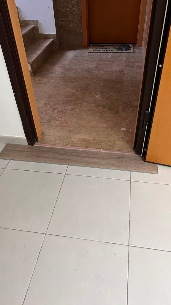 LOCREATIVO STUDIO, proyectos, diseño, valencia, reformas, interiorismo, 3D, renders, presupuestos, calidad, detalle, smart, Siri, Alexa, ok, google, antes, después, obra, ejemplos