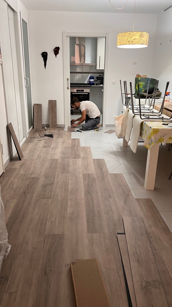 LOCREATIVO STUDIO, proyectos, diseño, valencia, reformas, interiorismo, 3D, renders, presupuestos, calidad, detalle, smart, Siri, Alexa, ok, google, antes, después, obra, ejemplos