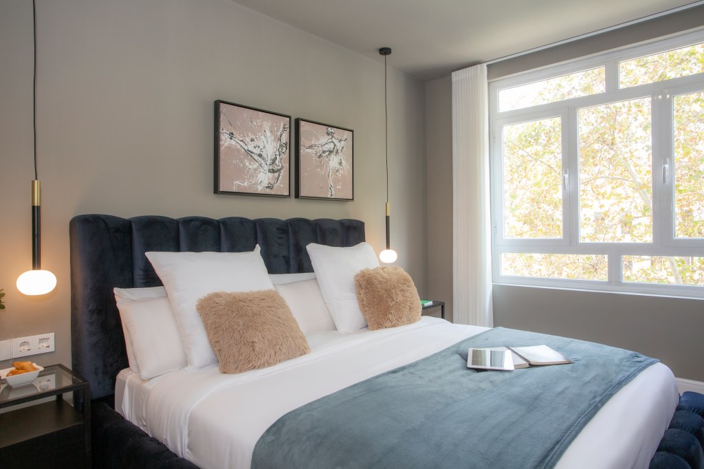 LOUVIT DESIGN, LOUCREATIVO STUDIO, proyectos, diseño, valencia, reformas, interiorismo, 3D, readers, presupuestos, calidad, detalle, smart, Siri, Alexa, ok, google, antes, después, obra, ejemplos