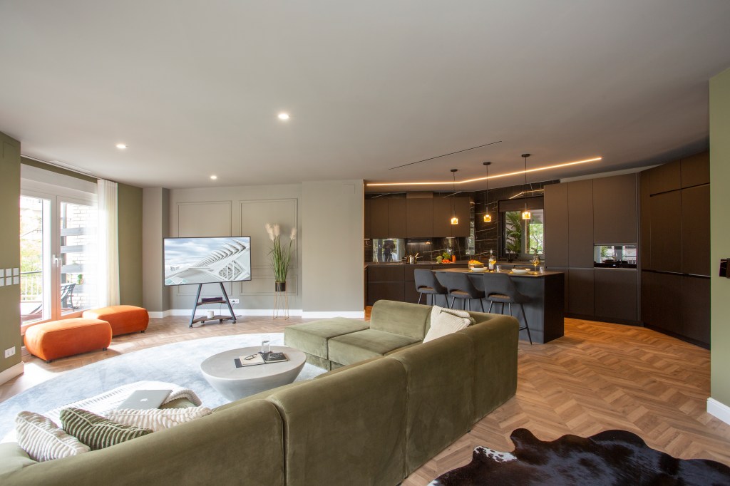 LOUVIT DESIGN, LOUCREATIVO STUDIO, proyectos, diseño, valencia, reformas, interiorismo, 3D, renders, presupuestos, calidad, detalle, smart, Siri, Alexa, ok, google, antes, después, obra, ejemplos